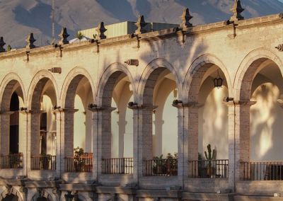 Place d'Armes - Portal - Expertise des conseillers voyage de Terres Péruviennes